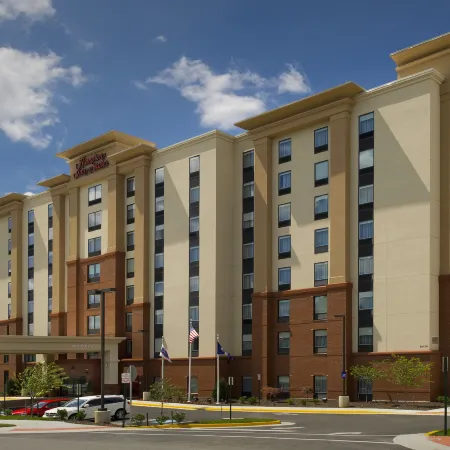 Hampton Inn & Suites by Hilton Falls Church