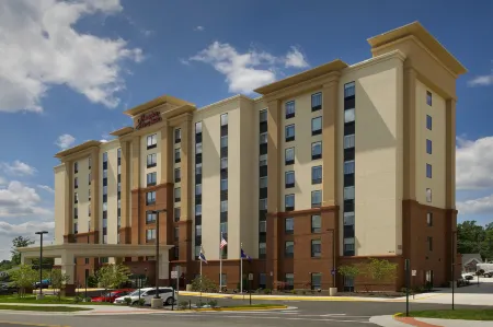 Hampton Inn & Suites by Hilton Falls Church