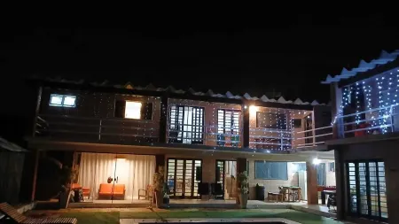 Private farmhouse in Ibiuna with 8 bedrooms and fishing area