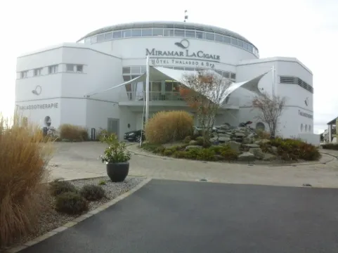 Apartment rental ARZON- Port du Crouesty. Near Thalasso