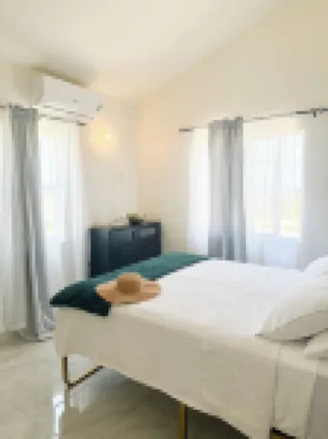 Bungalow Living Ocean View