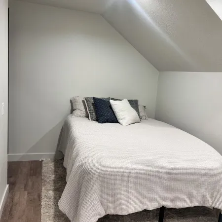 Charming 1-bedroom apartment with AC, WiFi in Draper - Skiing & Mountain Biking