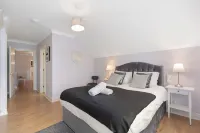 Long-Term Large Penthouse/Golf course/