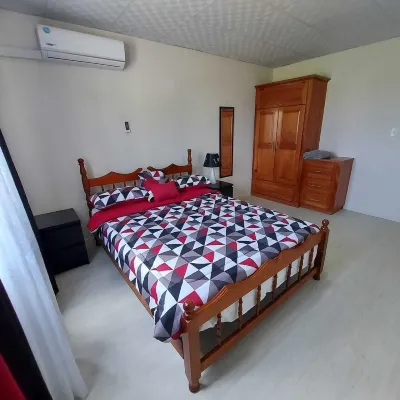 Cosy apartment on Merchant Man Ave Crown Point Tobago. near beaches- night life Hotels in Crown Point