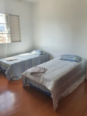 Apt. 1 quiet and safe, well located. Hotels in Itajuba