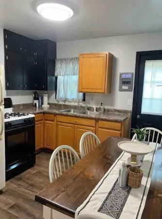 Main St., Sturgis Rally Rental!! Enough Said!! Отели рядом с достопримечательностью «Days End Campground, Cabins and RV Park»