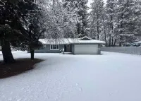 Ponderosa Place Train Mountain Railroad Museum附近的飯店