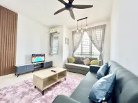 O3 1-12Pax Cozy Home Setia Alam SCCC TV&WiFi Pool UITM Puncak Perdana附近的飯店
