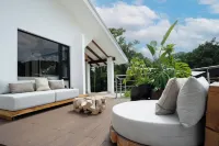 CASA TURRÚ Charming 3 bedroom home special for reconnecting  nature and family.