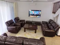 Beachfront Opulence: A Luxurious Three-Bedroom Haven with Breathtaking Sea Views Hotels in Kilifi