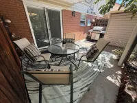 Convenient location and clean home Hotels near The Buffalo Bill Museum and Grave