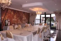 Leonardos Guesthouse