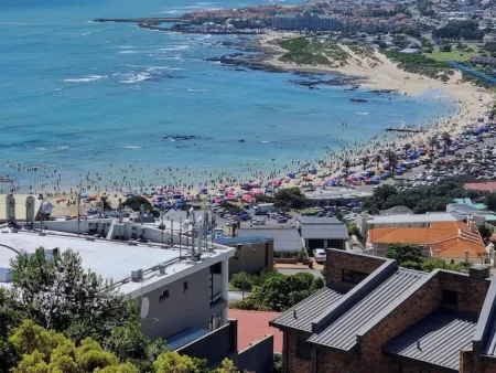 Cloud 9 Room 6 King Bed & Stunning Views