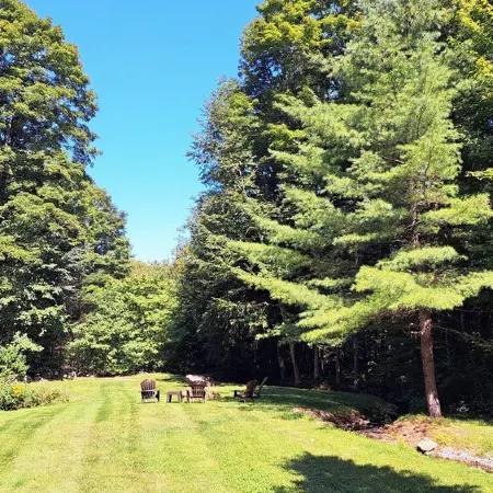 Cozy chalet minutes from Okemo Mtn & VAST