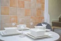 Prettide Suite- 1 free parking Hotels in Gillingham