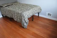 3-bedroom townhome in enjoyable Oxon Hill with AC 10 min. from National Harbor