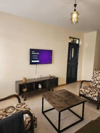 Lux Suites Ole Nairi Holiday Homes Отели в г. Нгонг