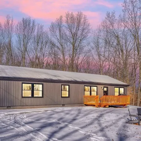 Buckingham Woods I Hocking Hills