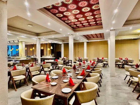 Hotel Alakamanda Отели в г. Анурадхапура