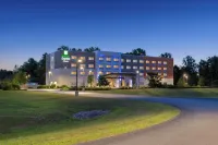 Holiday Inn Express & Suites QUEENSBURY - LAKE GEORGE AREA by IHG Hotels in Queensbury
