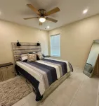 Charming 2-bedroom condo in fabulous Eagle Pass with AC, WiFi.