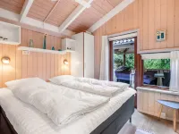 "Leevi" - 150m from the Sea - 4-Star