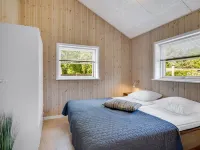 "Ebertine" - 740m to the Fjord