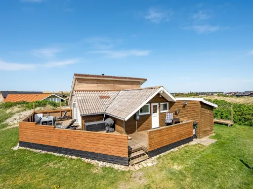 "Arla" - 200m from the Sea