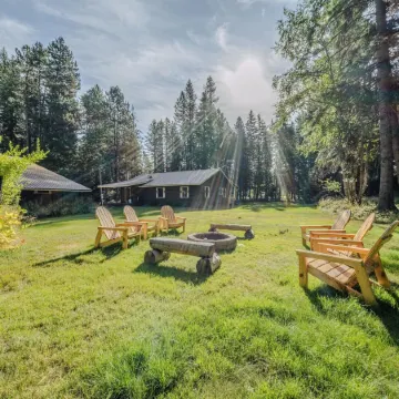 Spotted Bear Cabin For 6