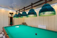 Chetyire Sezona Hotel Hotels in Samara