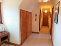 Holiday Home by Roscoff Beach and Horse Racing