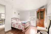 The Penny Postcard Historic House