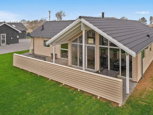 10 person holiday home in Hasselberg