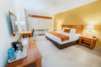 Comfort Inn Puerto Vallarta Golfside & Marina