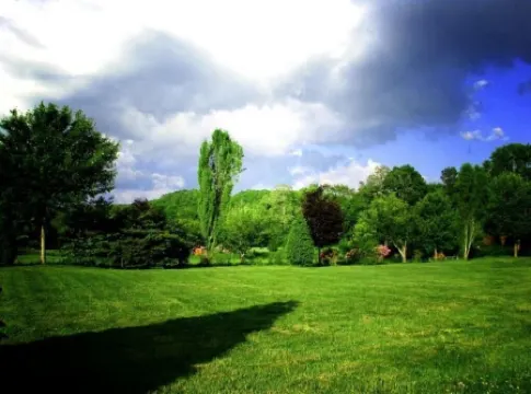 Linville River Log Cabins