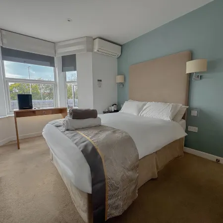 McCafferty's Guesthouse Ilford Отели рядом с достопримечательностью «Район Хейнолт»