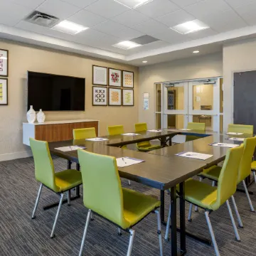 Holiday Inn Express & Suites PHOENIX DWTN - STATE CAPITOL by IHG