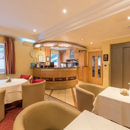 Austria Classic Hotel Hölle Отели рядом с достопримечательностью «Шлос Хелльбрунн»