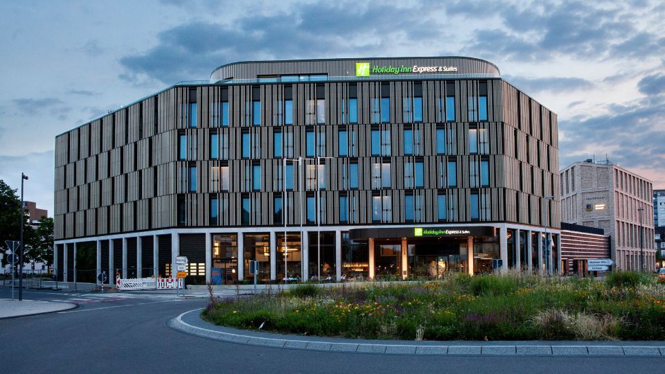 Holiday Inn Express & Suites MONHEIM AM RHEIN by IHG