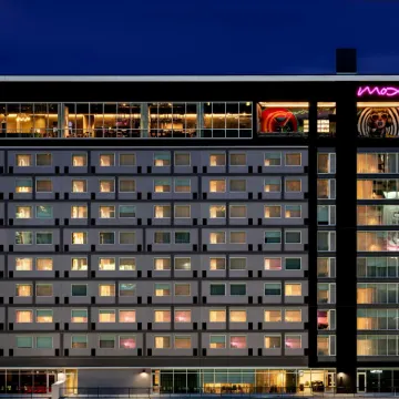 Moxy Charlotte Downtown Отели рядом с достопримечательностью «Банк оф Америка Стадиум»