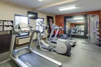 Hampton Inn Salina - Gym