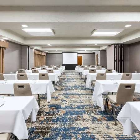 Crowne Plaza COLUMBUS NORTH- WORTHINGTON by IHG