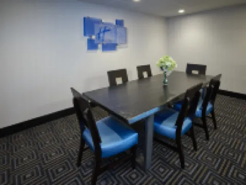 Holiday Inn Express & Suites BIRMINGHAM SOUTH - PELHAM by IHG Hotels in Pelham