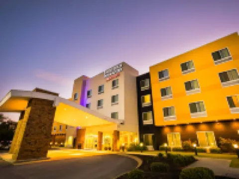 Fairfield Inn & Suites Athens I-65 Hotels in Athens