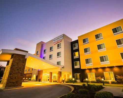 Fairfield Inn & Suites Athens I-65 Hotels in Limestone County