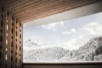 Sporthotel Bachmann - Mountain view