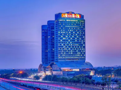 Movenpick Centaurus Islamabad Hotels near Shakarparian