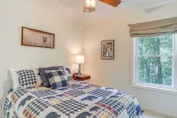Cabin w/ Deck & Screened-in Porch in New Market! - Kæledyr tilladt