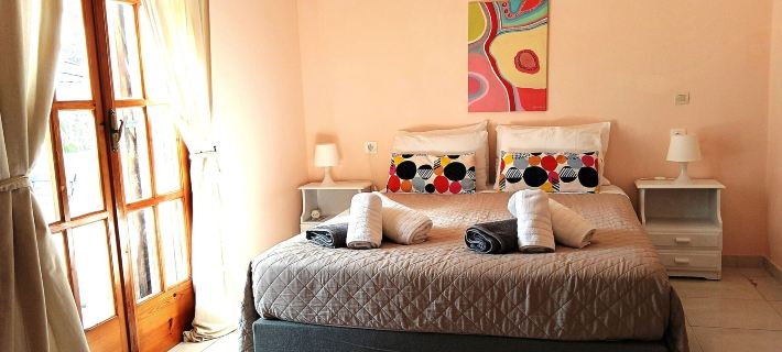 Emerald Hotels in Vamos