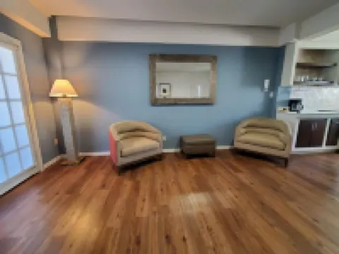 Modern 2 bedroom apartment by the bullring